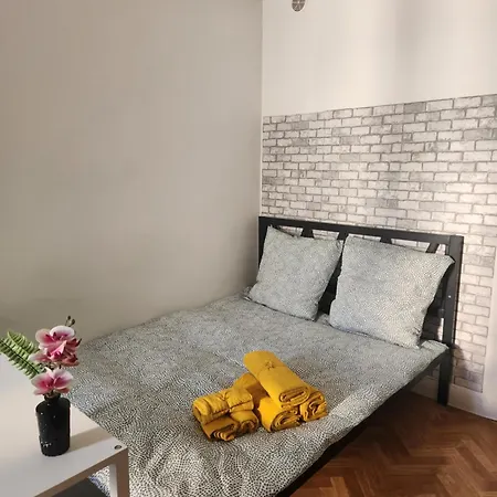 Apartment Charmant 9eme *