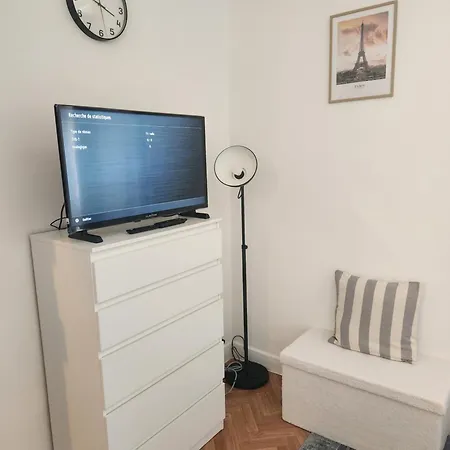 Apartment 9eme Paris